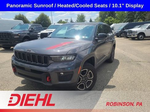 Used 2022 Jeep Grand Cherokee Trailhawk AWD/4WD image 1