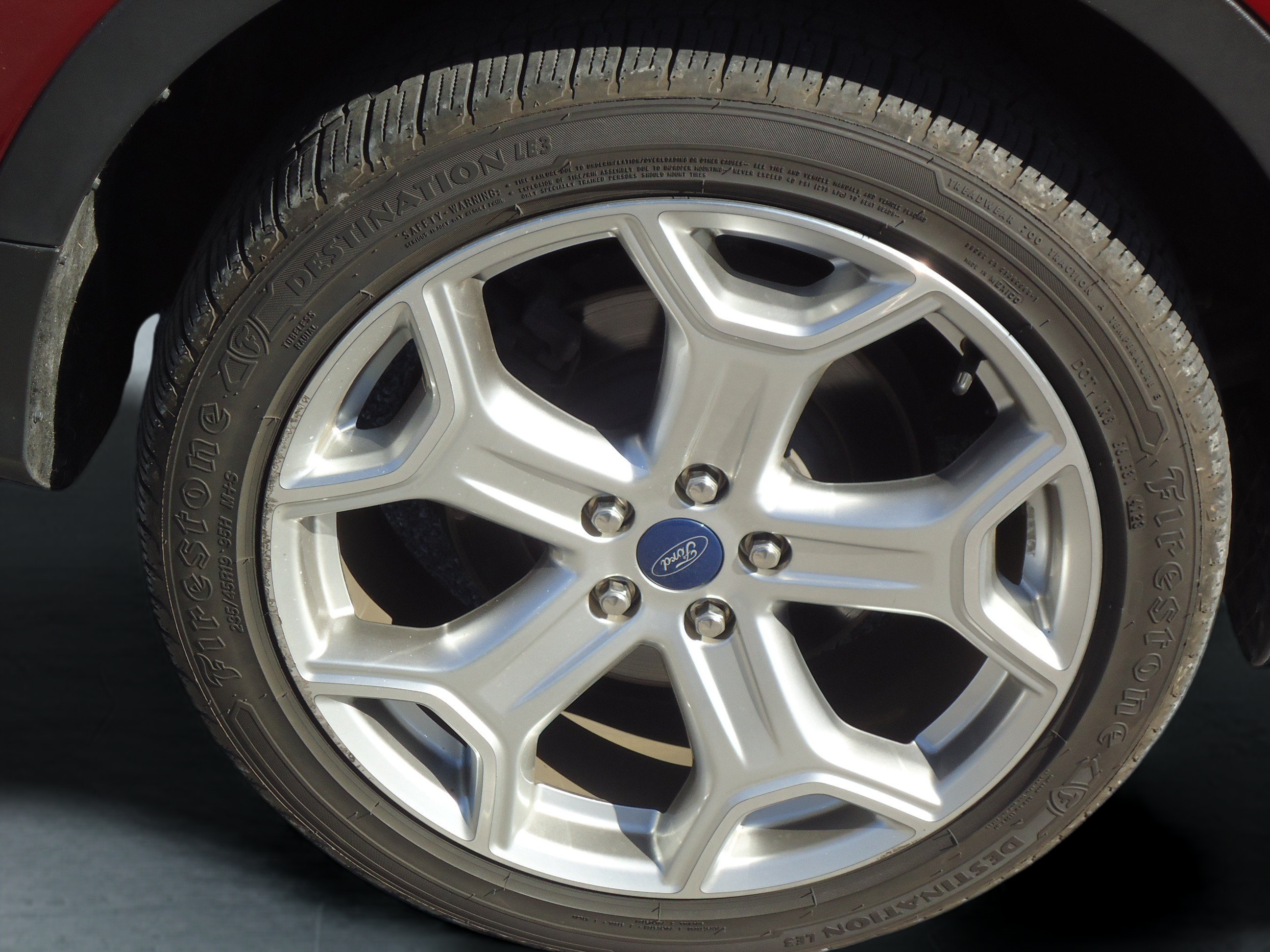 Used 2019 Ford Escape Titanium AWD/4WD image 9
