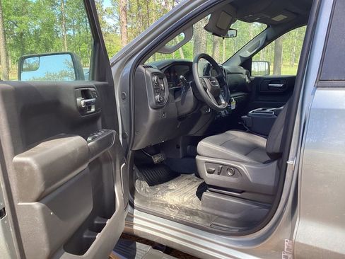 New 2026 GMC Sierra 1500 Pro w/ Pro Value Package AWD/4WD image 9