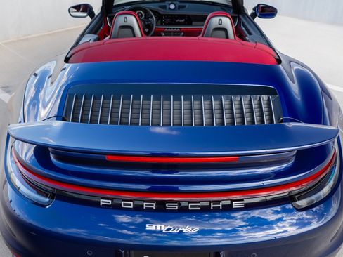 Used 2025 Porsche 911 Turbo AWD/4WD image 37