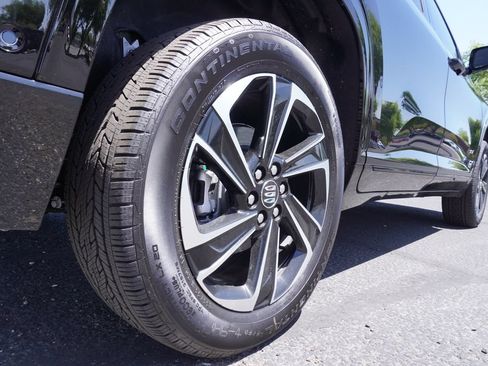 New 2026 Buick Enclave Sport Touring w/ Super Cruise Package FWD image 6