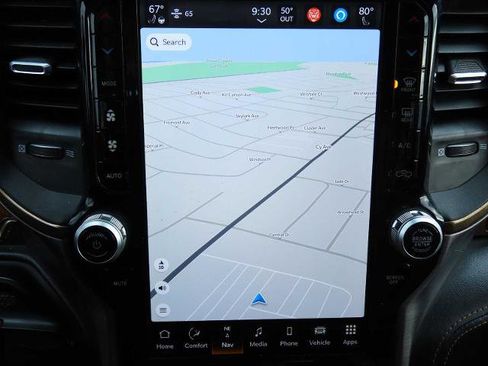 Used 2023 RAM 3500 Limited image 27