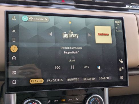 Used 2023 Land Rover Range Rover SE image 20