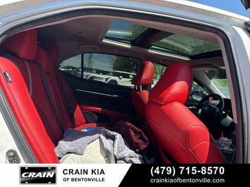 Used 2021 Toyota Camry XSE FWD image 14
