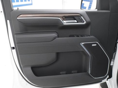 New 2026 Chevrolet Silverado 1500 RST w/ Redline Edition RWD image 10