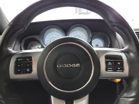 Used 2012 Dodge Challenger SRT8 w/ Premium Sound Group image 31