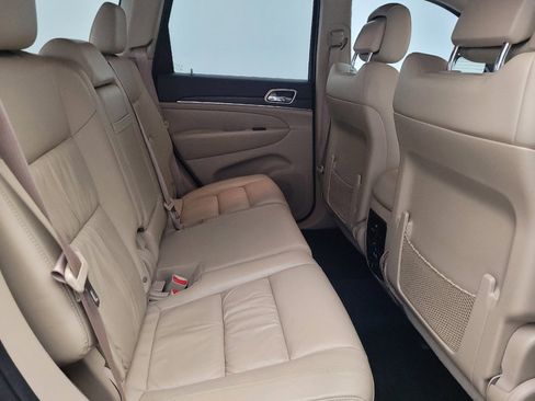 Used 2014 Jeep Grand Cherokee Limited w/ Trailer Tow Group IV image 19