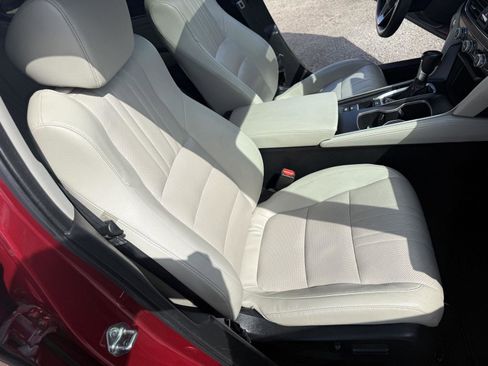 Used 2018 Honda Accord EX-L image 44