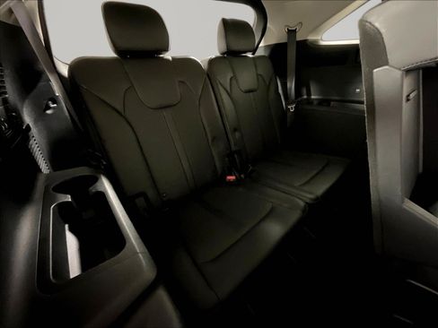 Used 2021 Kia Sorento S FWD image 26