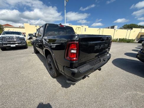 New 2026 RAM 1500 Big Horn AWD/4WD image 3