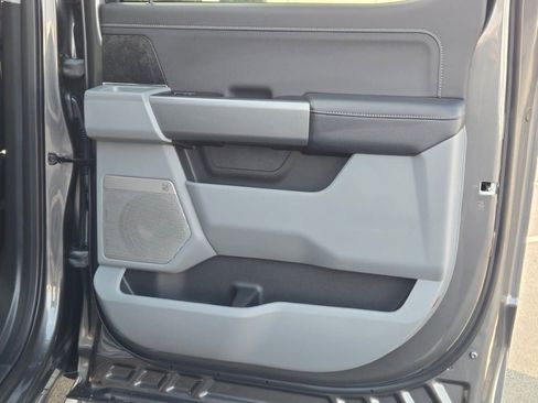 New 2026 Ford F250 XLT w/ XLT Premium Package AWD/4WD image 7