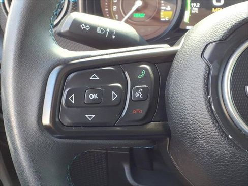 Used 2024 Jeep Wrangler Unlimited Rubicon 4xe AWD/4WD image 16