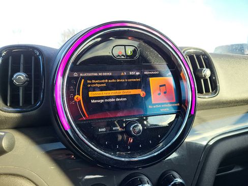 Used 2021 MINI Cooper Countryman image 5