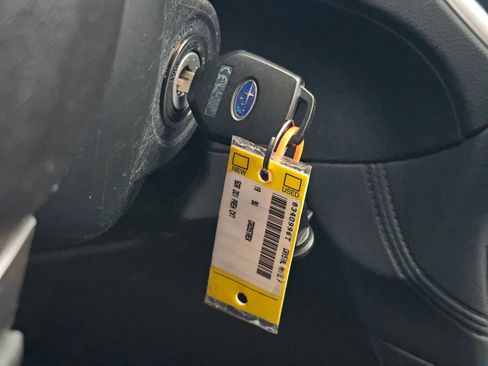 Used 2019 Subaru Crosstrek 2.0i Premium w/ Eyesight System image 29