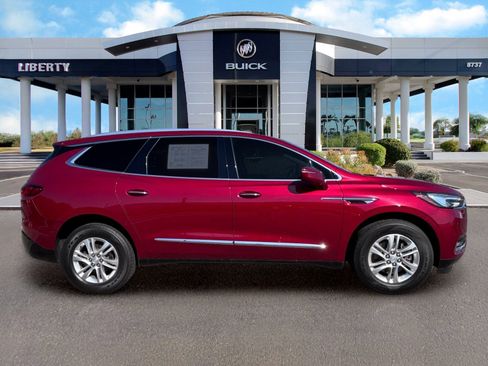Used 2019 Buick Enclave Premium AWD/4WD image 2