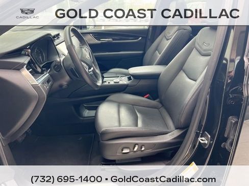Used 2023 Cadillac XT5 Premium Luxury AWD/4WD image 15