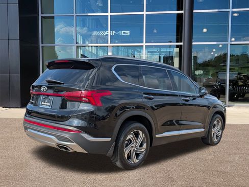 Used 2023 Hyundai Santa Fe SEL w/ Premium Package image 4