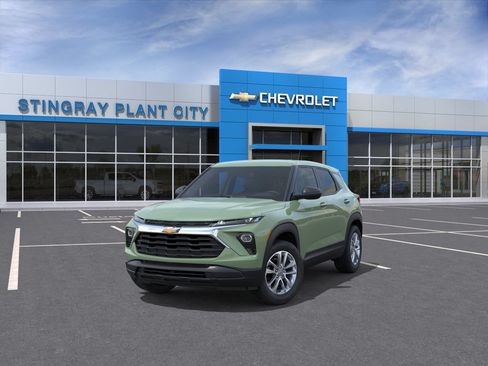 New 2026 Chevrolet TrailBlazer LS w/ LS Convenience Package FWD image 8