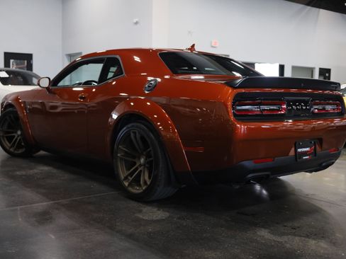 Used 2022 Dodge Challenger SRT Super Stock RWD image 4