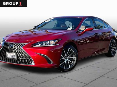 Used 2024 Lexus ES 350 w/ Premium Package