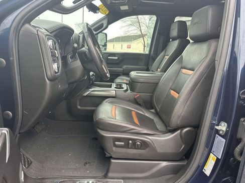 Used 2022 GMC Sierra 2500 AT4 w/ AT4 Premium Plus Package AWD/4WD image 15