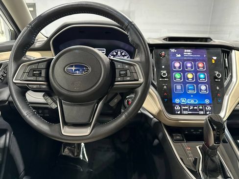 Used 2022 Subaru Outback Limited AWD/4WD image 8