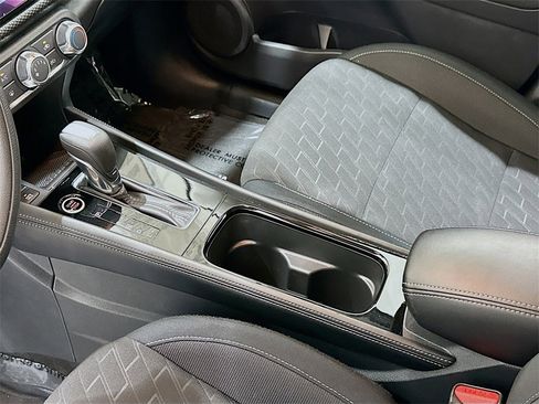 Used 2024 Nissan Kicks SV image 16