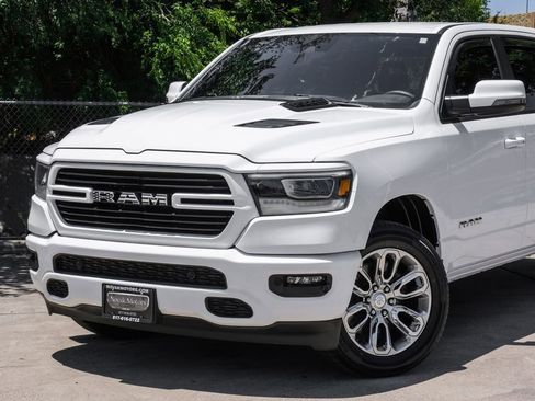 Used 2023 RAM 1500 Laramie AWD/4WD image 12