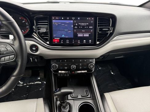 Used 2022 Dodge Durango R/T w/ Trailer Tow Group IV image 15