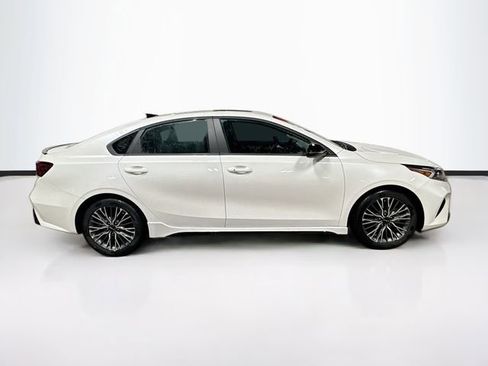 Used 2024 Kia Forte GT-Line w/ GT-Line Premium Package image 8