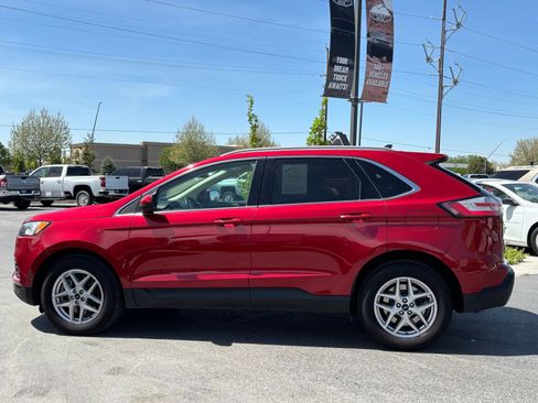 Used 2021 Ford Edge SEL w/ Convenience Package AWD/4WD image 8