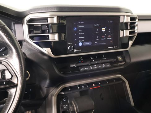 Used 2022 Toyota Tundra SR5 RWD image 5