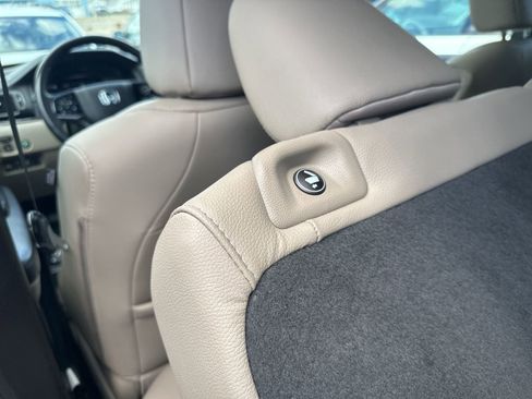 Used 2019 Honda Pilot Touring image 23