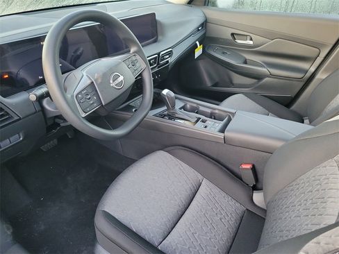 New 2026 Nissan Sentra SV w/ Floor Mat Package image 7