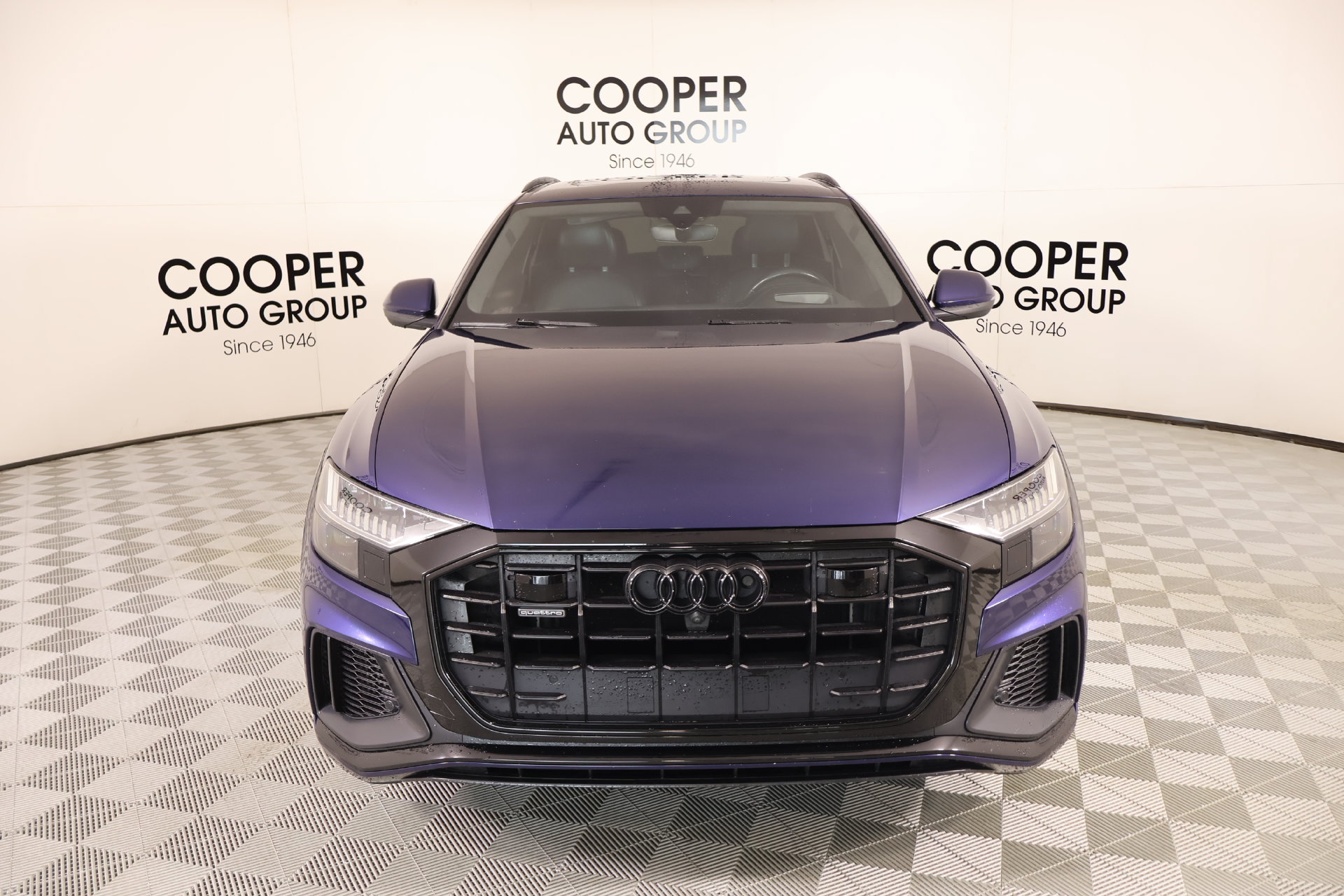 Used 2020 Audi Q8 Prestige w/ Prestige Package AWD/4WD image 10