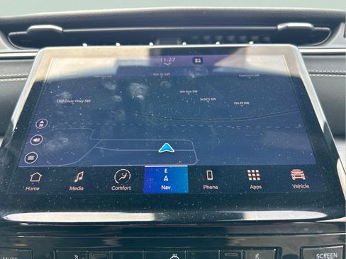 Certified 2023 Jeep Grand Cherokee Limited RWD image 17
