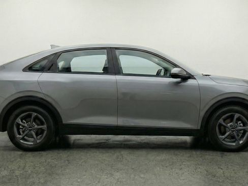 Used 2025 Kia K4 LXS image 11
