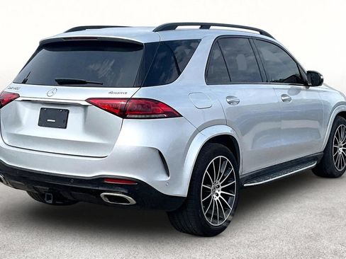 Used 2021 Mercedes-Benz GLE 450 4MATIC image 2