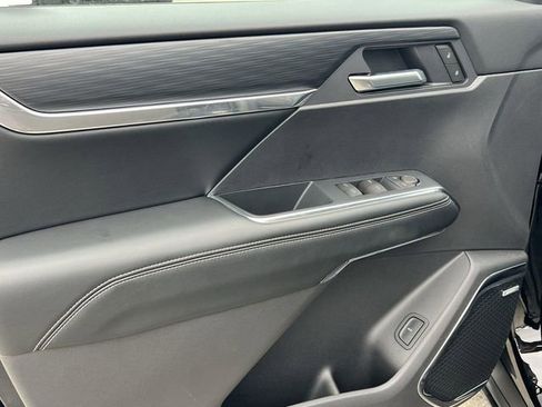 New 2025 GMC Acadia Elevation image 10