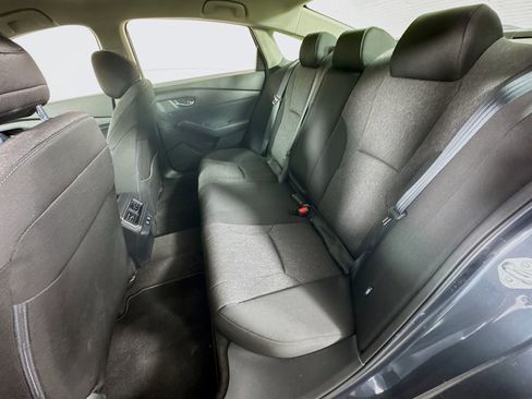 Certified 2025 Honda Accord LX image 16