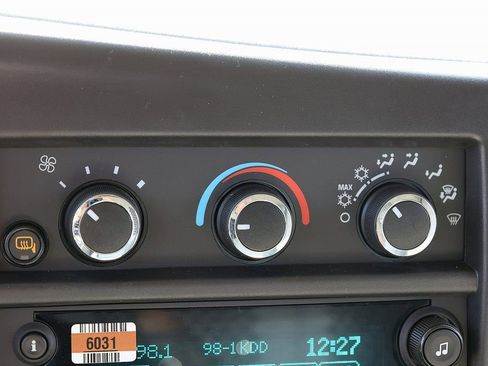 New 2025 Chevrolet Express 2500 w/ Driver Convenience Package RWD image 31