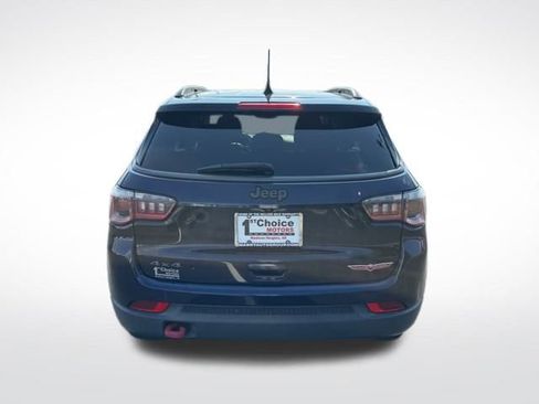 Used 2020 Jeep Compass Trailhawk image 4