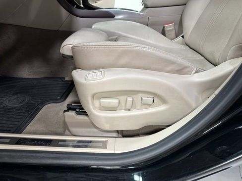 Used 2016 Cadillac SRX Premium FWD image 6