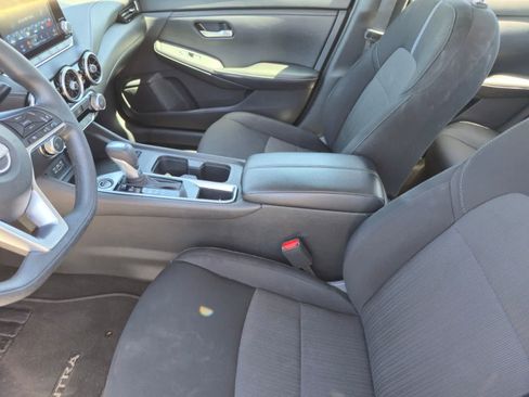 Used 2024 Nissan Sentra SV image 15