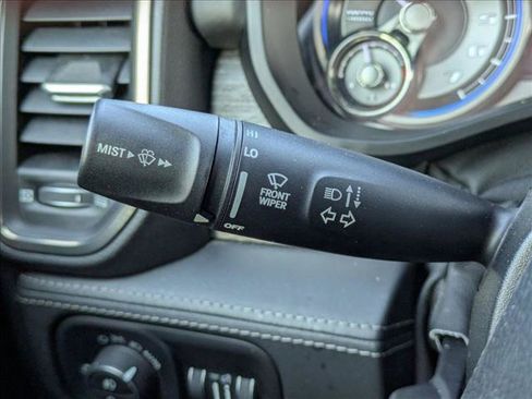 Used 2019 RAM 1500 Limited RWD image 8