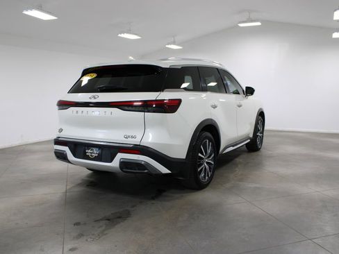 Used 2023 INFINITI QX60 Sensory w/ Cargo Package image 10