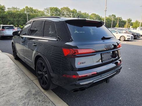 Used 2023 Audi SQ7 Prestige w/ Sport Package AWD/4WD image 9