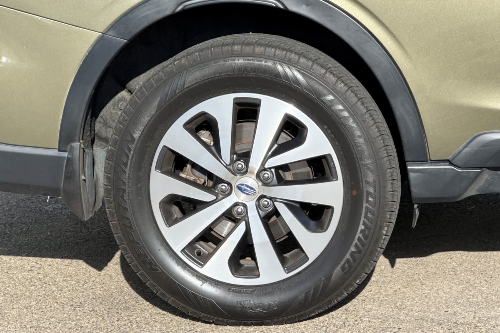 Used 2020 Subaru Outback Premium w/ Popular Package #1 AWD/4WD image 20