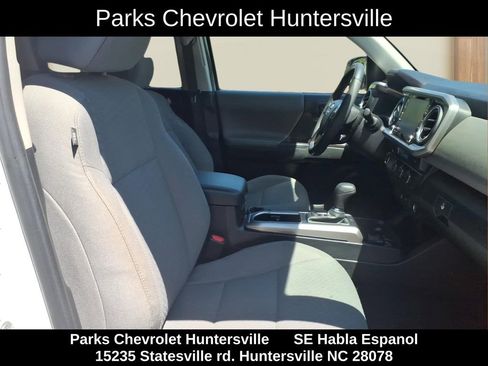 Used 2023 Toyota Tacoma SR5 RWD image 33