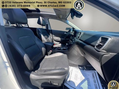 Used 2017 Kia Sportage EX w/ EX Technology Package FWD image 15